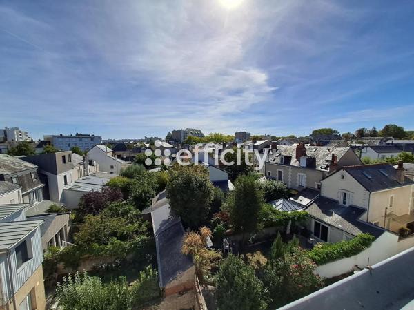 Appartement
         3 pièces
        - 46 m² Exclusivité 140 000 € *