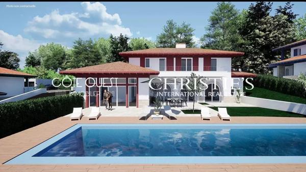 À vendre Saint-Jean-de-Luz - Villa de 185 m² avec piscine et vue Rhune