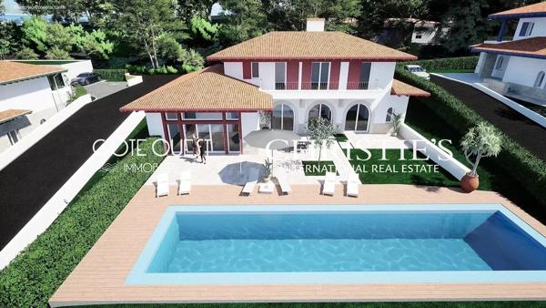 À vendre Saint-Jean-de-Luz - Villa de 185 m² avec piscine et vue Rhune
