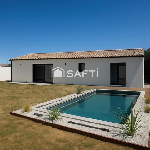 Élégance et confort à Palaja : superbe maison contemporaine 4 faces avec piscine, jardin et garage privé.