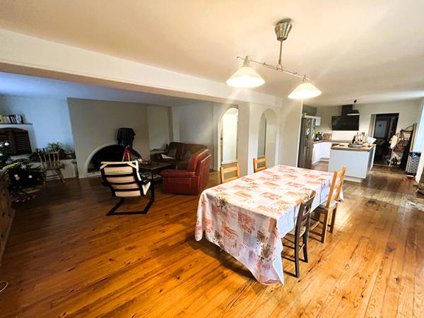 Maison Proche Castelnaudary 7 pièce(s) 188.40 m2