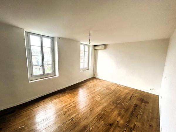 Maison Proche Castelnaudary 7 pièce(s) 188.40 m2