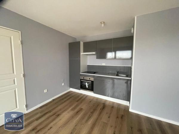 Appartement à louer 2 pièces 50.37m² Liévin (62800)