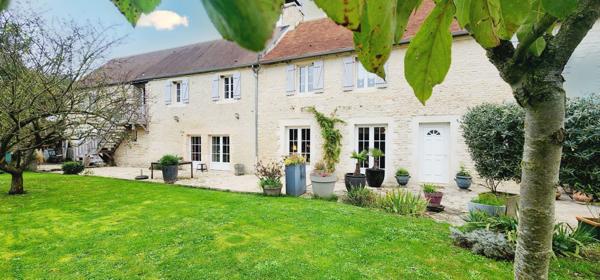 Vente Maison243 m² - 7 Pièces - MEZIDON VALLEE D AUGE (14270)