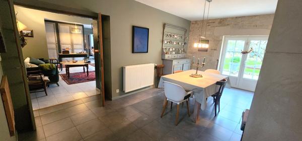 Vente Maison243 m² - 7 Pièces - MEZIDON VALLEE D AUGE (14270)