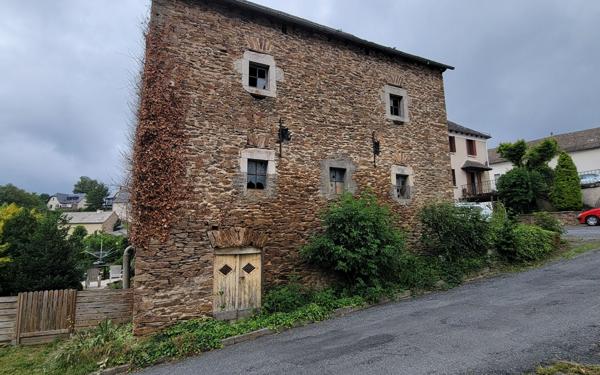 Maison à vendre    1 pièce •  Baraqueville