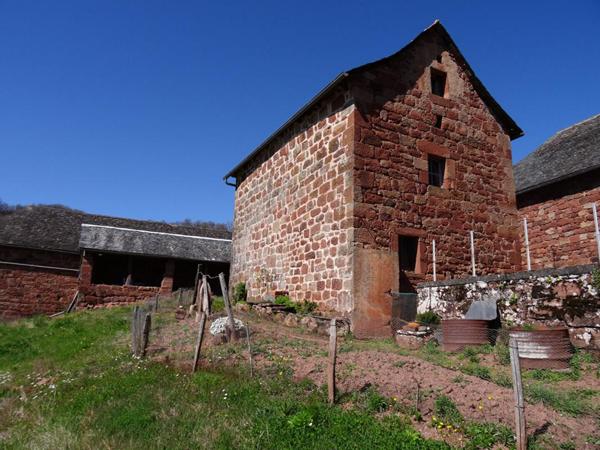 Mouret - Corps de ferme en grès rouge (voisinage) terrain  de 3 616 m² à 16 057 m² - 159 212