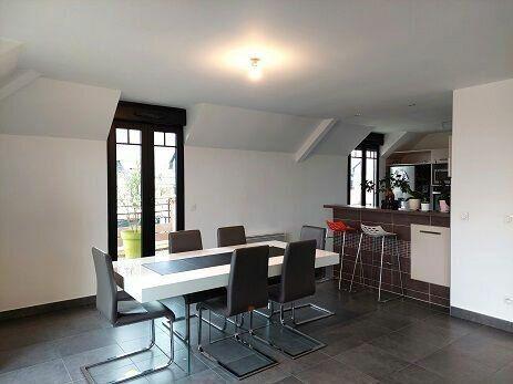 Appartement à vendre    4 pièces • 119 m2 Chevry-Cossigny