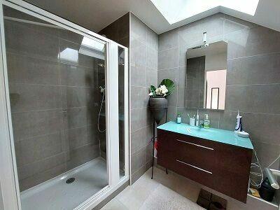 Appartement à vendre    4 pièces • 119 m2 Chevry-Cossigny