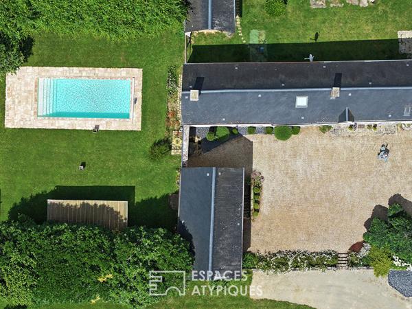 Ancienne ferme de 1800 rénovée et son parc préservé