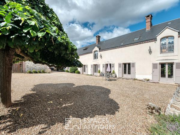 Ancienne ferme de 1800 rénovée et son parc préservé
