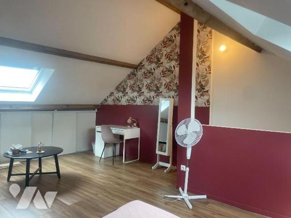 EN EXCLUSIVITE - A VENDRE A BAILLEUL, dans la Nord (59) : MAISON DE VILLE AVEC TERRASSE, DEPEND...