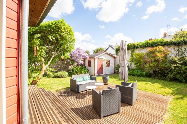 VENDRE NANTES/ZOLA MAISON AVEC CHAMBRE AU REZ DE CHAUSSE /JARDIN/GARAGE