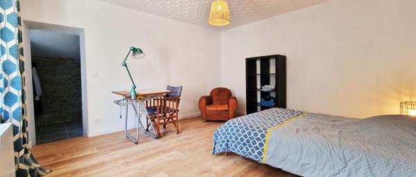 VENDRE NANTES/ZOLA MAISON AVEC CHAMBRE AU REZ DE CHAUSSE /JARDIN/GARAGE