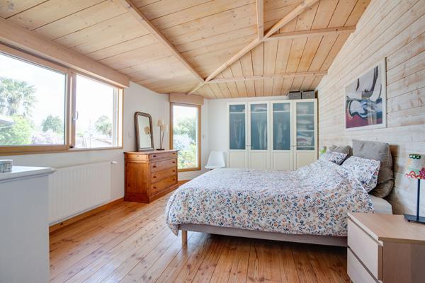 VENDRE NANTES/ZOLA MAISON AVEC CHAMBRE AU REZ DE CHAUSSE /JARDIN/GARAGE