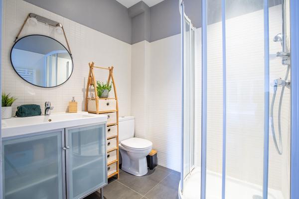 VENDRE NANTES/ZOLA MAISON AVEC CHAMBRE AU REZ DE CHAUSSE /JARDIN/GARAGE