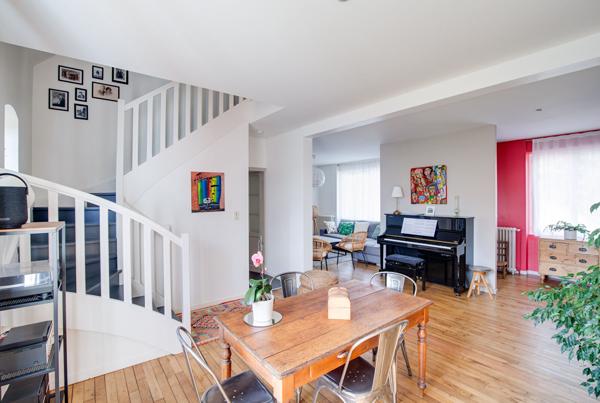 VENDRE NANTES/ZOLA MAISON AVEC CHAMBRE AU REZ DE CHAUSSE /JARDIN/GARAGE