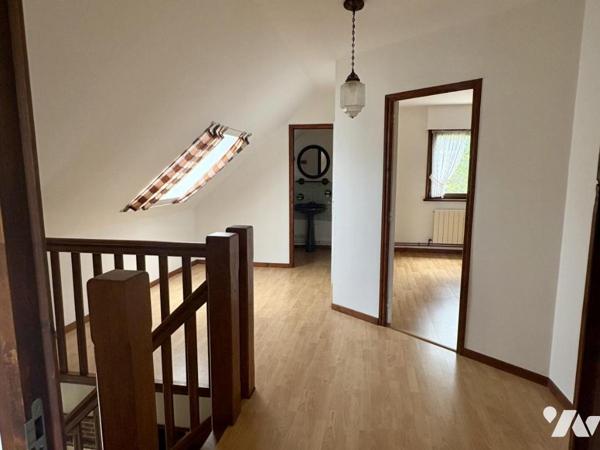 Maison d'habitation semi plain pied