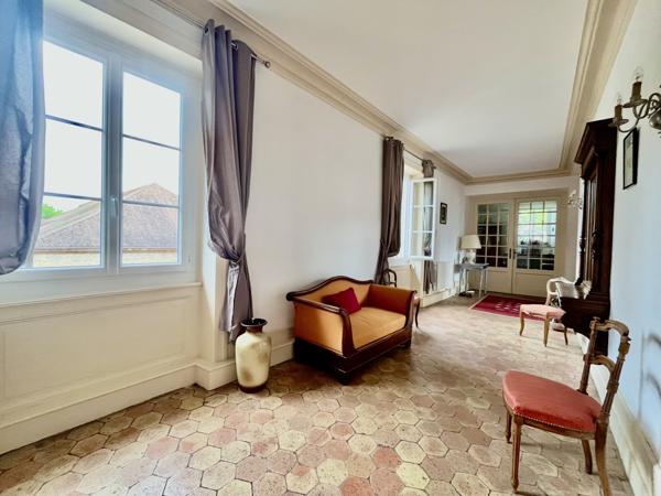 Appartement 6 pièces - 220 m² Exclusivité efficity