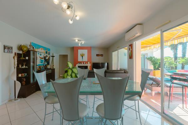 VILLA DE PLAIN-PIED AVEC PISCINE ET JACUZZI À SOORTS-HOSSEGOR