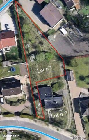 CHANTEAU - TERRAIN DE 800M2 - AU CALME