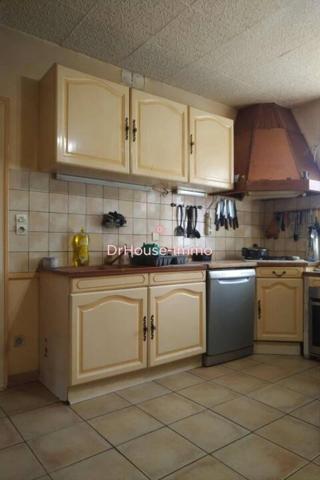 Maison à vendre 8 pièces de 230 m²