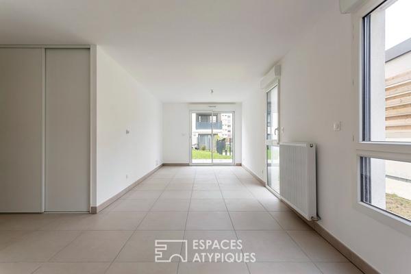 Rez-de-jardin contemporain en centre-ville