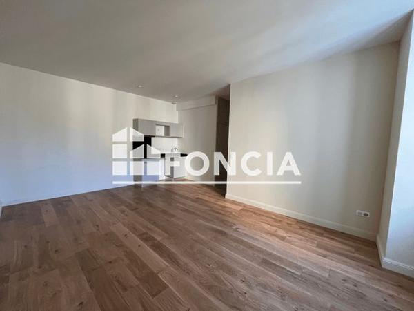 Location Appartement 3 pièces 63.3 m² - 63 RUE THENARD Mulhouse 68200