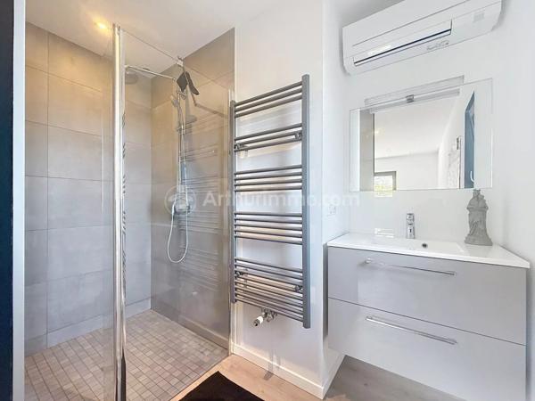 Vente Villa 7 pièces 232 m2 à Cournon-d'Auvergne