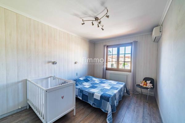 Maison 5 pièces avec jardin et piscine - St Tronc