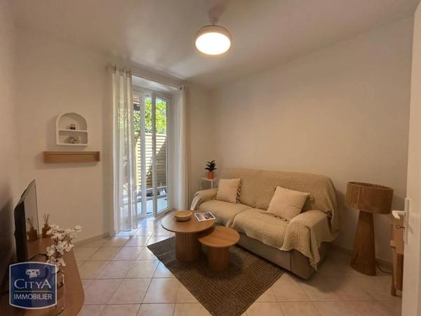 Appartement à louer 3 pièces 49.62m² Menton (06500)