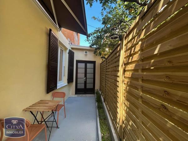Appartement à louer 3 pièces 49.62m² Menton (06500)