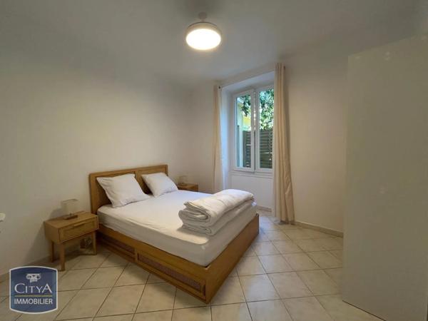 Appartement à louer 3 pièces 49.62m² Menton (06500)