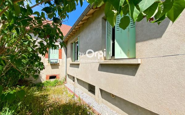 Maison à vendre    2 pièces • 63 m2 Domérat