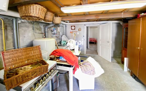 Maison à vendre    2 pièces • 63 m2 Domérat