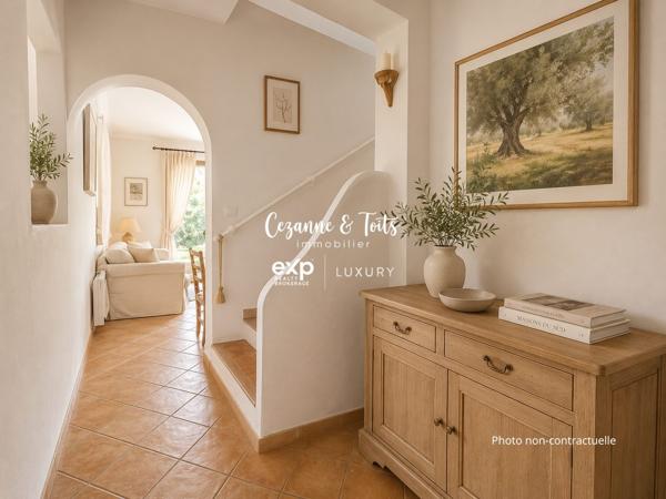 Villa provençale à vendre face au Golf 18 trous de Sainte-Maxime