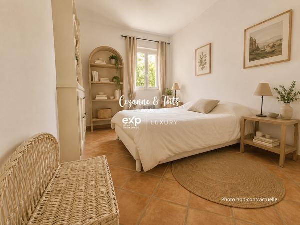 Villa provençale à vendre face au Golf 18 trous de Sainte-Maxime