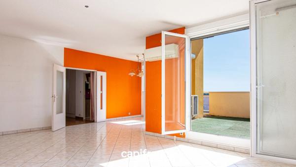 Villefranche, appartement sur le Toit : 101 m² au dernier étage – Terrasse 25 m²