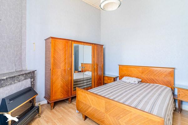 Maison 334 400 € Mérignac 4 p 77 m² DPE G