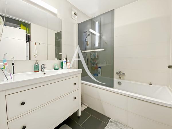 Appartement Bois D Arcy 3 pièce(s) 63 m2