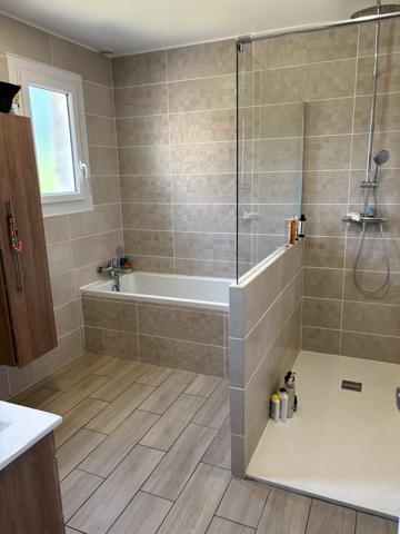 Vente / Maison et grand terrain