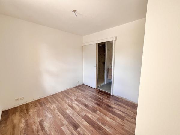 Maison à louer 1 150 € CC Landerneau 6 p 113 m² DPE C