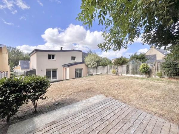 Maison à louer 1 150 € CC Landerneau 6 p 113 m² DPE C