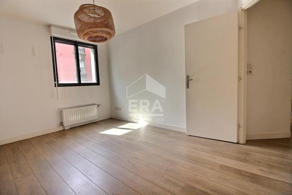 Appartement Saint Ouen Sur Seine 3 pièceS 65 m2