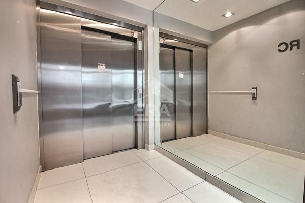 Appartement Saint Ouen Sur Seine 3 pièceS 65 m2