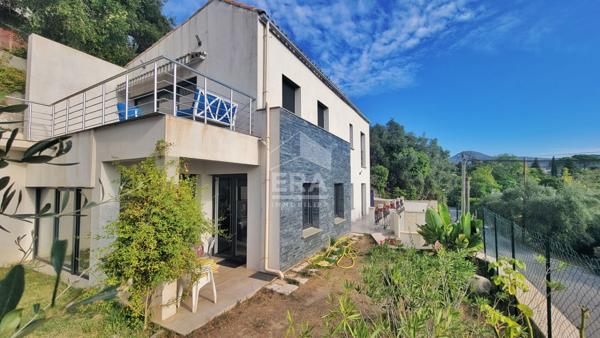 NICE PESSICART  à vendre une Villa 5 pièces - Vue Mer