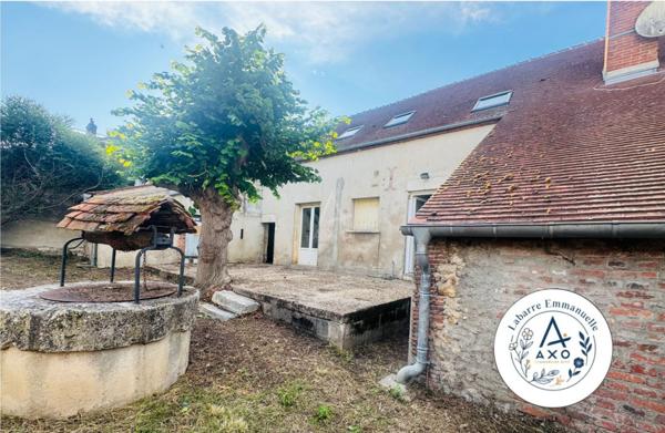 Maison de ville avec jardin arboré- Gien centre- Bien rare à découvrir !