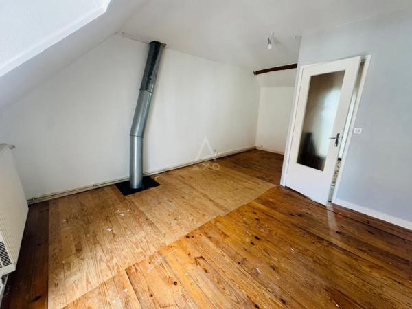 Maison de ville avec jardin arboré- Gien centre- Bien rare à découvrir !