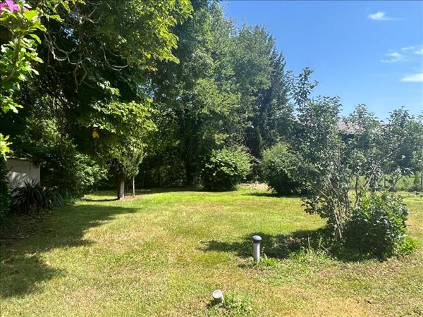 Maison à vendre |  Sorges |  10 pièces | 267 m²