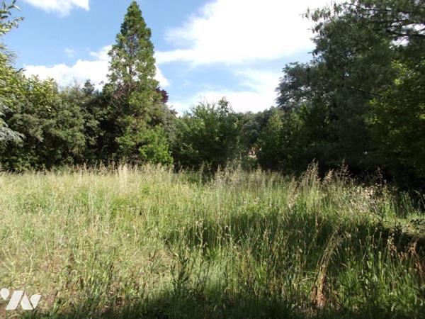 Terrain à bâtir  1000 m² SORTIE BAGNOLS SUR CEZE